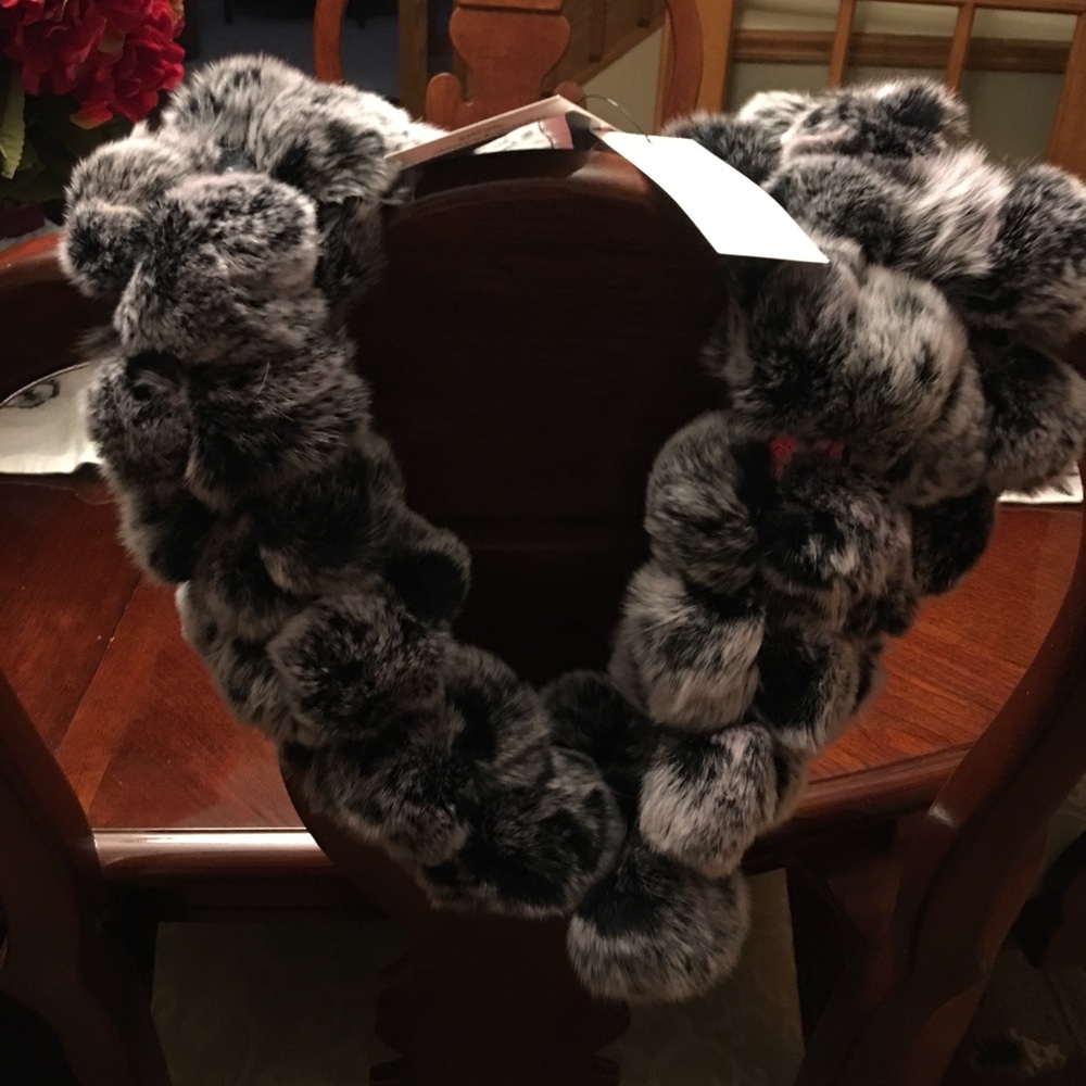 Surell❤️NEW❤️Rabbit Fur Infinity scarf black Frost - Picture 2 of 3